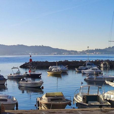 Les Flots D'Azur ツーロン エクステリア 写真